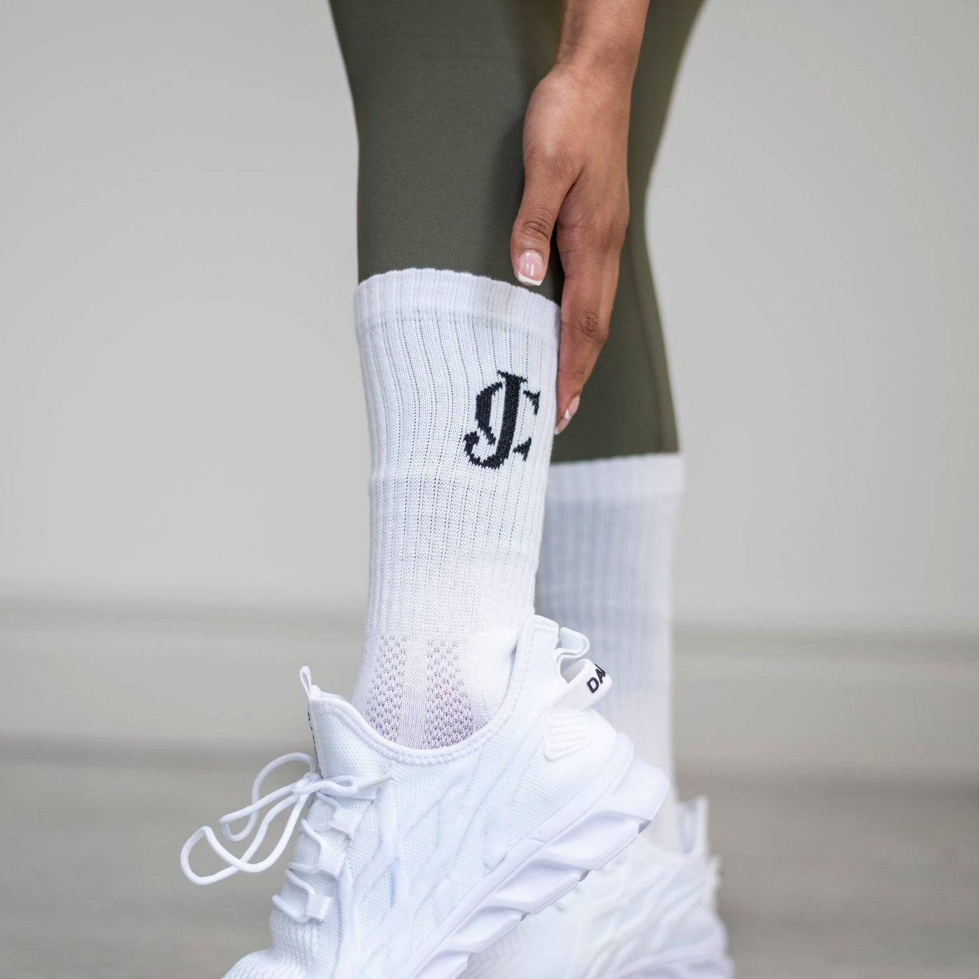 White Crew Socks 1 Pair - JC London